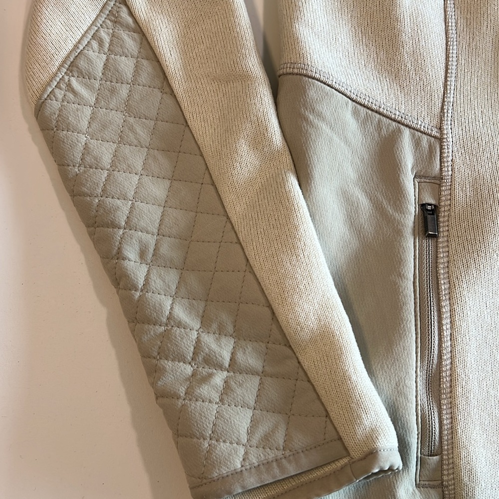 Athleta Cream Ski Jacket with Quilted Sleeves and Stand-Up Collar - small - Picture 4 of 7